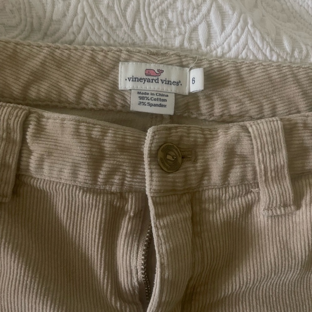 Vineyard vines corduroy pant